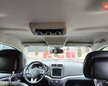 Белый Додж Джорни, объемом двигателя 3.6 л и пробегом 144 тыс. км за 15000 $, фото 17 на Automoto.ua