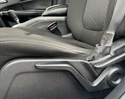 Додж Джорни 2019 в Ахтырке на Automoto.ua Белый Додж Джорни, объемом двигателя 2.36 л и пробегом 70 тыс. км за 17000 $, фото 10 на Automoto.ua