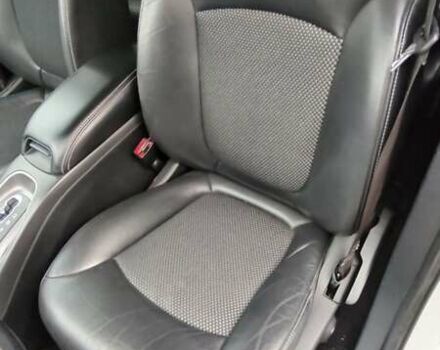 Белый Додж Джорни, объемом двигателя 3.6 л и пробегом 144 тыс. км за 15000 $, фото 22 на Automoto.ua