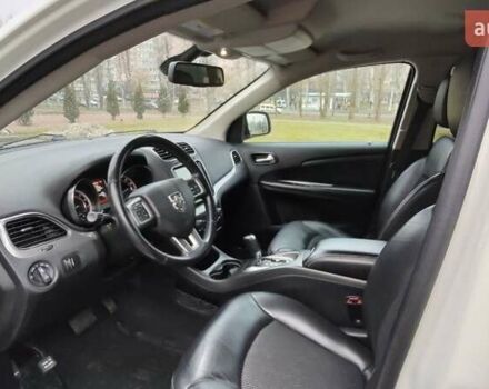 Белый Додж Джорни, объемом двигателя 3.6 л и пробегом 144 тыс. км за 15000 $, фото 13 на Automoto.ua