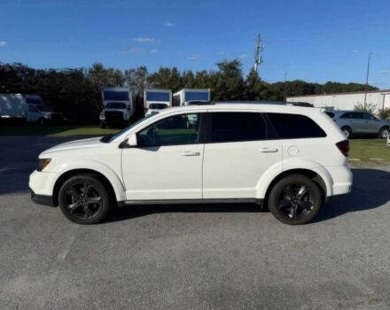 Белый Додж Джорни, объемом двигателя 2.4 л и пробегом 32 тыс. км за 4100 $, фото 6 на Automoto.ua