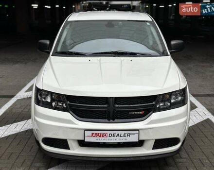 Додж Джорни 2020 в Киеве на Automoto.ua Белый Додж Джорни, объемом двигателя 2.4 л и пробегом 86 тыс. км за 15500 $, фото 2 на Automoto.ua