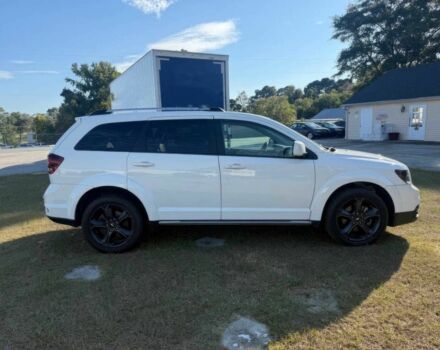 Белый Додж Джорни, объемом двигателя 2.4 л и пробегом 38 тыс. км за 13000 $, фото 3 на Automoto.ua