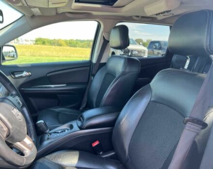 Білий Додж Джорні, об'ємом двигуна 2.4 л та пробігом 45 тис. км за 7500 $, фото 9 на Automoto.ua