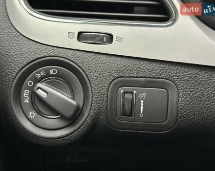 Додж Джорни 2020 в Киеве на Automoto.ua Белый Додж Джорни, объемом двигателя 2.4 л и пробегом 86 тыс. км за 15500 $, фото 16 на Automoto.ua