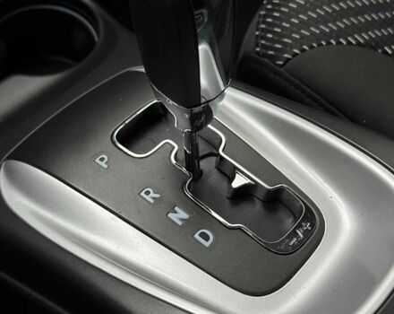 Белый Додж Джорни, объемом двигателя 2.4 л и пробегом 86 тыс. км за 14900 $, фото 20 на Automoto.ua