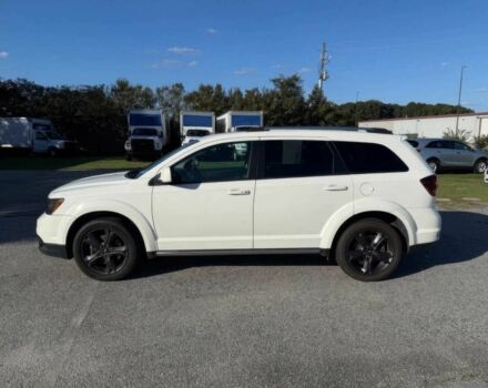 Белый Додж Джорни, объемом двигателя 2.4 л и пробегом 38 тыс. км за 13000 $, фото 4 на Automoto.ua