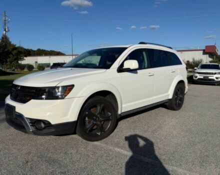 Белый Додж Джорни, объемом двигателя 2.4 л и пробегом 38 тыс. км за 13000 $, фото 2 на Automoto.ua