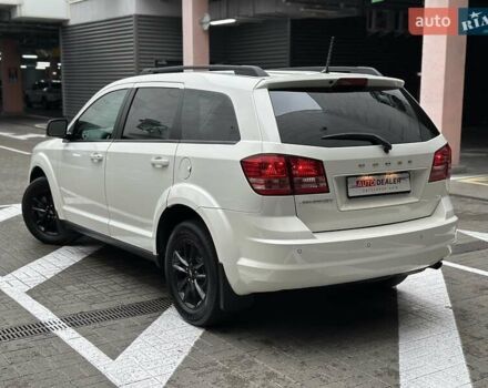 Додж Джорни 2020 в Киеве на Automoto.ua Белый Додж Джорни, объемом двигателя 2.4 л и пробегом 86 тыс. км за 15500 $, фото 1 на Automoto.ua