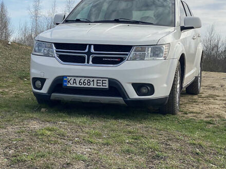 Додж Джорні 2012 у Києві на Automoto.ua Білий Додж Джорні, об'ємом двигуна 2.36 л та пробігом 310 тис. км за 9000 $, фото 1 на Automoto.ua