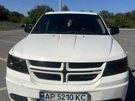 Білий Додж Джорні, об'ємом двигуна 2.36 л та пробігом 225 тис. км за 11300 $, фото 1 на Automoto.ua