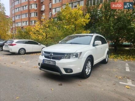 Додж Джорни 2014 в Киеве на Automoto.ua Белый Додж Джорни, объемом двигателя 2.36 л и пробегом 261 тыс. км за 8150 $, фото 1 на Automoto.ua