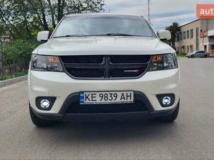 Додж Джорні 2015 у Дніпро (Дніпропетровську) на Automoto.ua Білий Додж Джорні, об'ємом двигуна 3.6 л та пробігом 159 тис. км за 14200 $, фото 1 на Automoto.ua