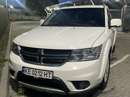 Додж Джорни 2015 в Днепре (Днепропетровске) на Automoto.ua Белый Додж Джорни, объемом двигателя 2.4 л и пробегом 178 тыс. км за 11800 $, фото 1 на Automoto.ua