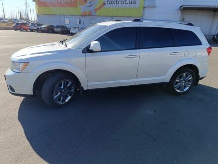 Додж Джорни 2015 в Кривом Роге на Automoto.ua Белый Додж Джорни, объемом двигателя 3.6 л и пробегом 152 тыс. км за 12600 $, фото 1 на Automoto.ua