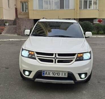 Белый Додж Джорни, объемом двигателя 3.61 л и пробегом 117 тыс. км за 13500 $, фото 1 на Automoto.ua
