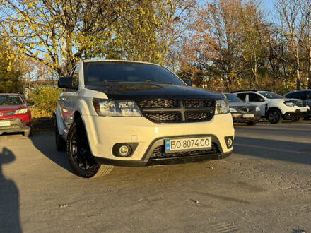 Додж Джорні 2015 у Тернополі на Automoto.ua Білий Додж Джорні, об'ємом двигуна 3.61 л та пробігом 199 тис. км за 14000 $, фото 1 на Automoto.ua