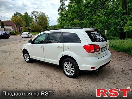 Додж Джорни 2016 в Киеве на Automoto.ua Белый Додж Джорни, объемом двигателя 3.6 л и пробегом 174 тыс. км за 11500 $, фото 1 на Automoto.ua