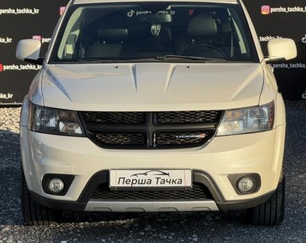 Белый Додж Джорни, объемом двигателя 3.6 л и пробегом 117 тыс. км за 13500 $, фото 1 на Automoto.ua