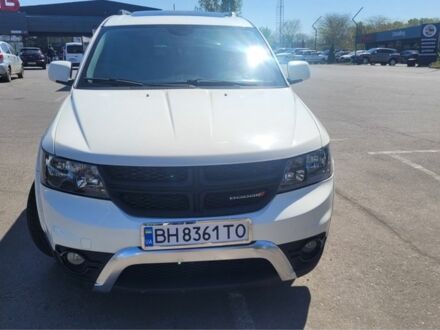 Белый Додж Джорни, объемом двигателя 2.4 л и пробегом 203 тыс. км за 11200 $, фото 1 на Automoto.ua