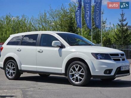 Додж Джорни 2017 в Ровно на Automoto.ua Белый Додж Джорни, объемом двигателя 3.6 л и пробегом 145 тыс. км за 14200 $, фото 1 на Automoto.ua