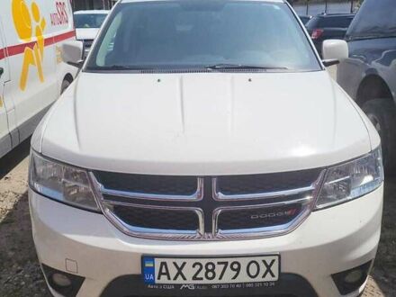 Білий Додж Джорні, об'ємом двигуна 2.36 л та пробігом 220 тис. км за 10500 $, фото 1 на Automoto.ua