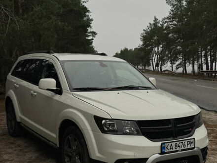 Белый Додж Джорни, объемом двигателя 3.6 л и пробегом 169 тыс. км за 15500 $, фото 1 на Automoto.ua