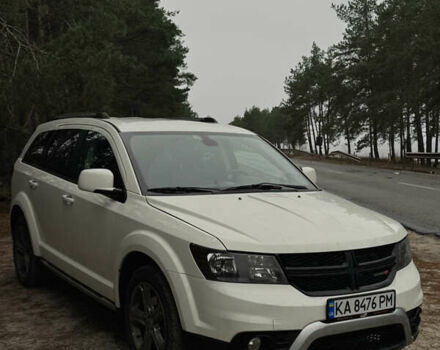 Белый Додж Джорни, объемом двигателя 3.6 л и пробегом 169 тыс. км за 15500 $, фото 1 на Automoto.ua