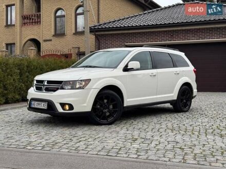 Додж Джорни 2017 в Запорожье на Automoto.ua Белый Додж Джорни, объемом двигателя 3.6 л и пробегом 118 тыс. км за 14500 $, фото 1 на Automoto.ua