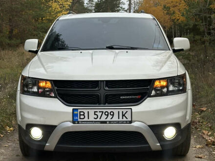 Белый Додж Джорни, объемом двигателя 3.6 л и пробегом 172 тыс. км за 12500 $, фото 1 на Automoto.ua