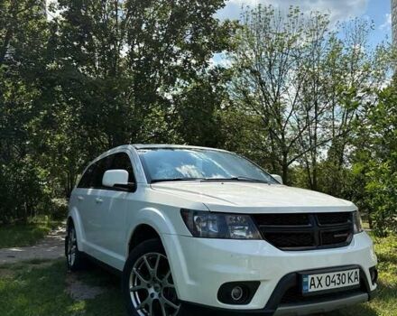 Білий Додж Джорні, об'ємом двигуна 3.6 л та пробігом 137 тис. км за 15300 $, фото 1 на Automoto.ua