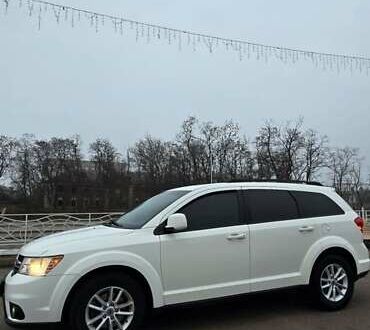 Белый Додж Джорни, объемом двигателя 2.4 л и пробегом 198 тыс. км за 12400 $, фото 1 на Automoto.ua