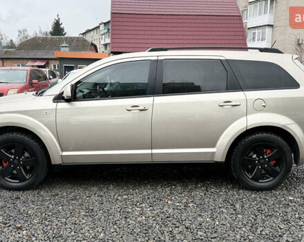 Бежевый Додж Джорни, объемом двигателя 1.97 л и пробегом 154 тыс. км за 8500 $, фото 6 на Automoto.ua