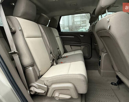 Бежевый Додж Джорни, объемом двигателя 1.97 л и пробегом 154 тыс. км за 8500 $, фото 28 на Automoto.ua