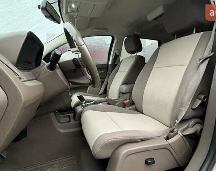 Бежевый Додж Джорни, объемом двигателя 1.97 л и пробегом 154 тыс. км за 8500 $, фото 16 на Automoto.ua