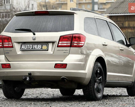 Бежевый Додж Джорни, объемом двигателя 1.97 л и пробегом 154 тыс. км за 8500 $, фото 12 на Automoto.ua