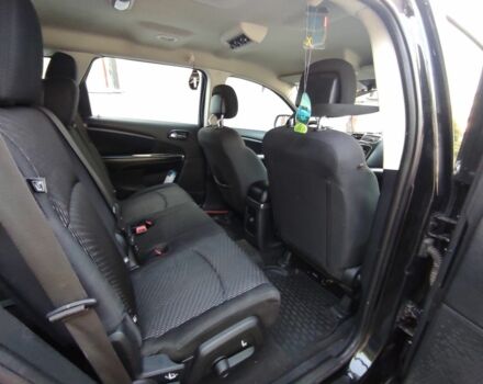 Черный Додж Джорни, объемом двигателя 2.4 л и пробегом 270 тыс. км за 9500 $, фото 5 на Automoto.ua