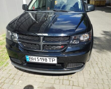Чорний Додж Джорні, об'ємом двигуна 2.4 л та пробігом 102 тис. км за 12500 $, фото 3 на Automoto.ua