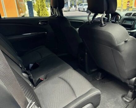 Черный Додж Джорни, объемом двигателя 2.4 л и пробегом 310 тыс. км за 9700 $, фото 9 на Automoto.ua