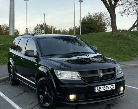 Черный Додж Джорни, объемом двигателя 2 л и пробегом 256 тыс. км за 9800 $, фото 2 на Automoto.ua