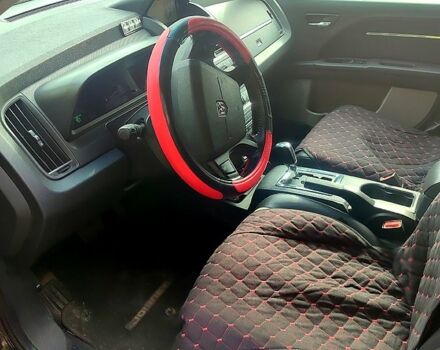 Черный Додж Джорни, объемом двигателя 2 л и пробегом 287 тыс. км за 8500 $, фото 4 на Automoto.ua