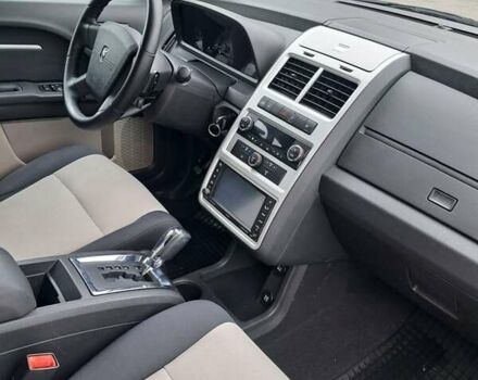 Черный Додж Джорни, объемом двигателя 2.74 л и пробегом 230 тыс. км за 6700 $, фото 10 на Automoto.ua