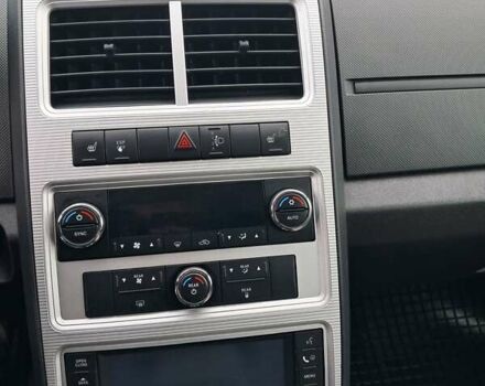 Черный Додж Джорни, объемом двигателя 2.74 л и пробегом 230 тыс. км за 6700 $, фото 26 на Automoto.ua