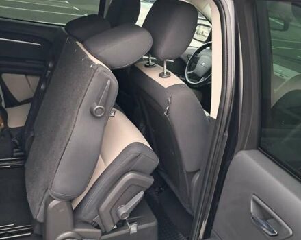 Черный Додж Джорни, объемом двигателя 2.74 л и пробегом 230 тыс. км за 6700 $, фото 18 на Automoto.ua