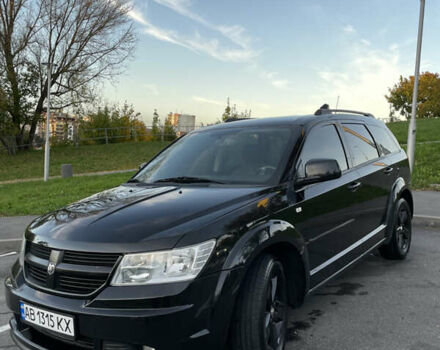 Черный Додж Джорни, объемом двигателя 2 л и пробегом 256 тыс. км за 9800 $, фото 1 на Automoto.ua