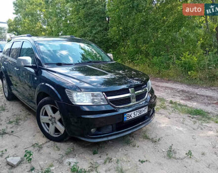 Чорний Додж Джорні, об'ємом двигуна 2 л та пробігом 320 тис. км за 9999 $, фото 2 на Automoto.ua