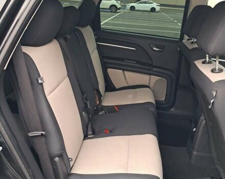 Черный Додж Джорни, объемом двигателя 2.74 л и пробегом 230 тыс. км за 6700 $, фото 11 на Automoto.ua