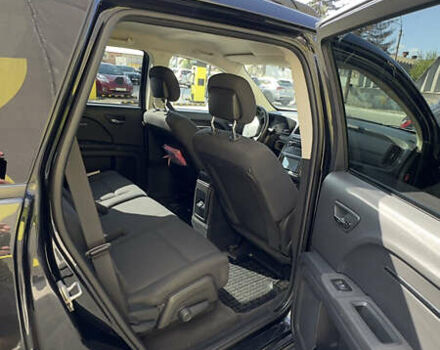 Черный Додж Джорни, объемом двигателя 2 л и пробегом 300 тыс. км за 7700 $, фото 13 на Automoto.ua