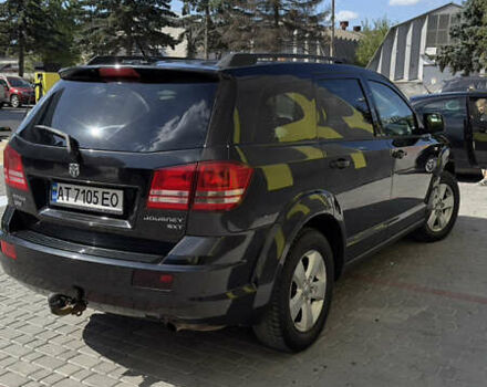 Черный Додж Джорни, объемом двигателя 2 л и пробегом 300 тыс. км за 7700 $, фото 5 на Automoto.ua