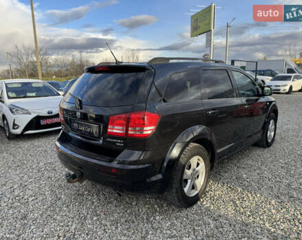 Черный Додж Джорни, объемом двигателя 1.97 л и пробегом 300 тыс. км за 7700 $, фото 11 на Automoto.ua